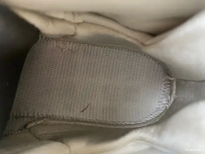 Jordan Retro 8 832821-030 Champagne 0601